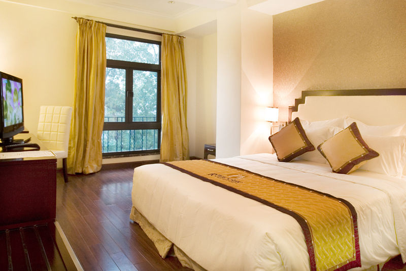 Royal Gate Hotel Ханой Экстерьер фото