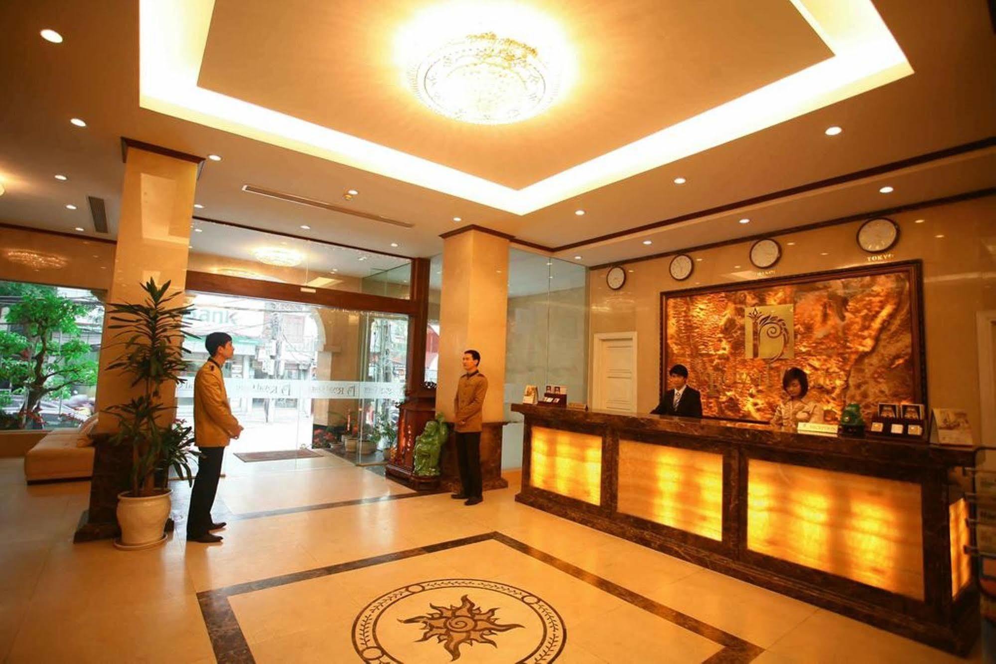 Royal Gate Hotel Ханой Интерьер фото